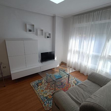 Apartamento Hospital Los Prados Parking Gratuito Овьедо Экстерьер фото