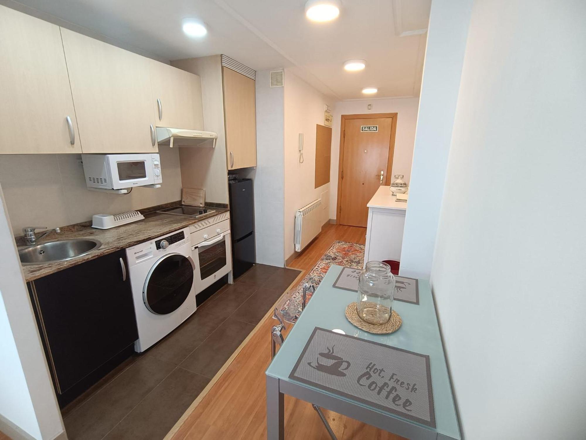 Apartamento Hospital Los Prados Parking Gratuito Овьедо Экстерьер фото